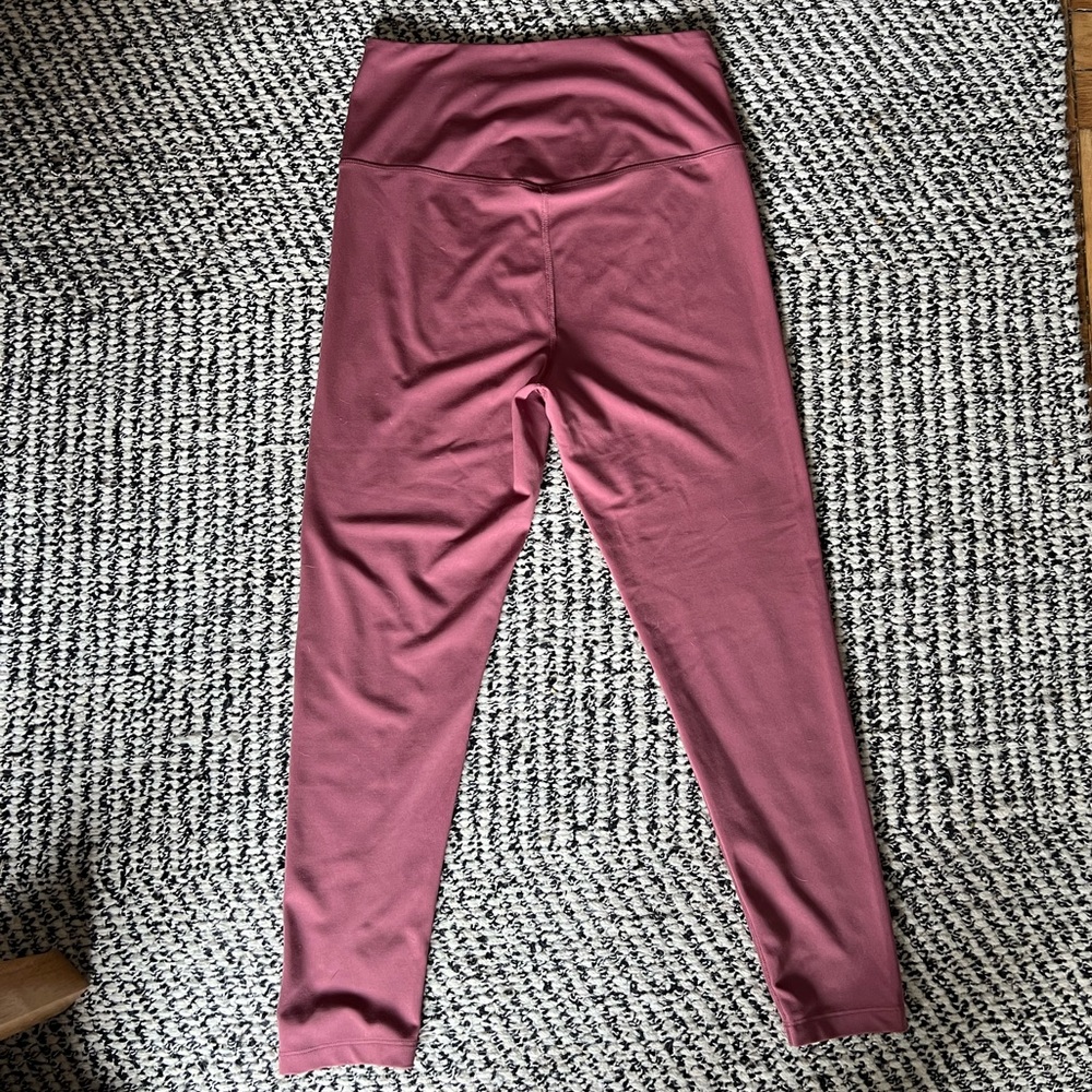 Girlfriend FLOAT ultralight leggings in FIG size L